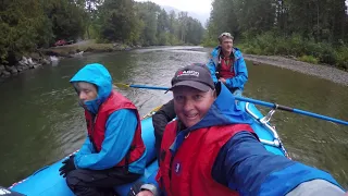 Riverdrift down the Atnarko River, British columbia.