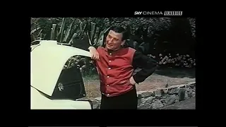 Film "Tempi duri per i vampiri" (1959) con Renato Rascel, Christopher Lee, Antje Geerk