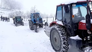 Трактор Lovol 754b  буксирует грузовик. Газель против трактора