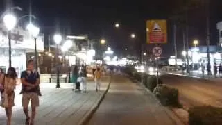 Улицы ночной Айя-напы. Кипр в конце мае.