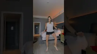 Arina Sаbаlenko dances to Tik Tok