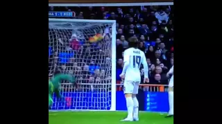 Resumen Real Madrid 3-1 Real Sociedad 30/12/2015