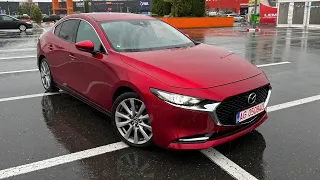 AŞA ARATĂ O MAZDA 3 din 2021 cu 20.000 km