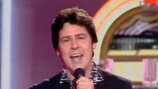 Shakin Stevens - "What do you want to make those eyes" on Des O'Connor Tonight (1987)