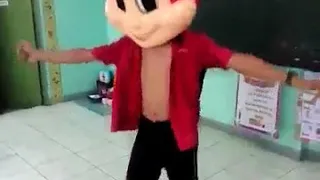 Jollibee Dancing Mascot ❤