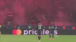 PSG fans & DiMaria's reaction to the crazy pyro show ( UEFA champions league)