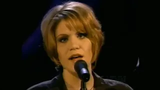 Alison Krauss & Union Station - So Long, So Wrong (music video : album version)