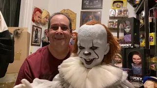 Unboxing TOTS IT Pennywise Doll.