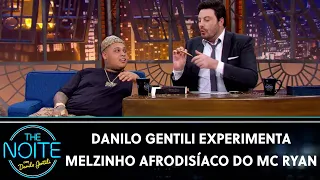 Danilo sofreu um efeito colateral após provar o Melzinho do MC Ryan SP | The Noite (08/03/23)