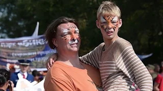 Карнавальное шествие в День тигра во Владивостоке