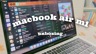 MacBook Air M1 Silver unboxing in 2023 📦
