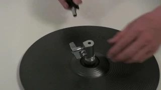 This describes how to install the VH 13 on the hi hat stand 【Roland VH-13】