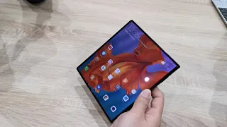 Huawei Mate X - first video new smartphone