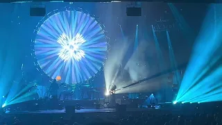 Comfortably numb live in Rochester by Brit Floyd