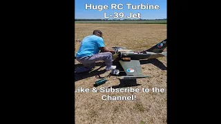 Insane RC  Tomahawk L-39 Jet Takes Off