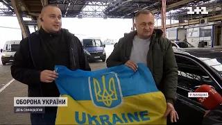 Іноземці їдуть до України, щоб стати до лав міжнародного легіону