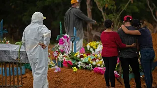 Weltweit jetzt mehr als drei Millionen Corona-Tote | AFP