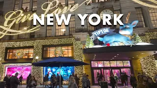 New York Christmas Window Displays 2023 Macy's, Bloomingdale's, & More