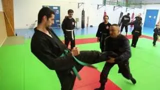 La meilleur école de ninjutsu en France - Le monde des arts martiaux- BERNARD BORDAS 忍者