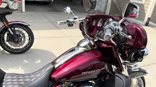 SOUND difference Vance & Hines on Ultra Limited and Khrome Werks mufflers on 24 CVO Road Glide.