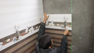 Construction toilet wall with ceramic tiles - Complete the toilet