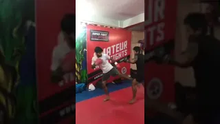 Training with Nick - Bidang MMA Fitness Gym