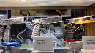 Manila Gun Show 2023 Firearms Kriss Glock Taurus Armscor Beretta  Kalashnikov CZ  Colt Cobra (1/3)