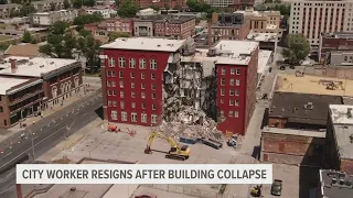 Police say 3 residents of collapsed Davenport building are still missing