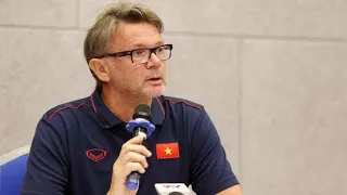 philippe troussier merasa di permalukan pratama arhan usai timnas vietnam kalah dari indonesia