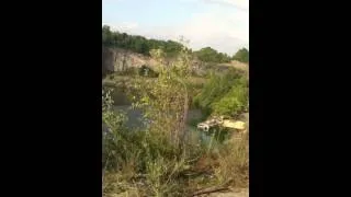 Northampton quarry 90 foot cliff jump