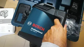 Unpacking / unboxing rotation laser Bosch GRL 500 H + LR 50 0601061A00