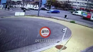 Видео момента #ДТП с пострадавшими Киеве на проспекте #Лобановского, перекресток с #Демеевская, клас