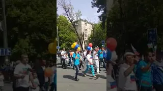 1 мая 2019 Новороссийск, АЗЕРБАЙДЖАН народная диаспора на параде