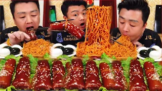 Xiaofeng Eating Delicious Mouth Watering Food | Eats Pigskin Roll, Fried Sauce Noodles & Egg #48