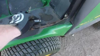 John Deere 1445 Deck Removal