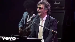 Fito Paez - Brillante Sobre El Mic (En Vivo)