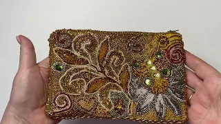 Сумочка с вышивкой бисером. Подарок дочери под елочку. Handbag with beaded embroidery