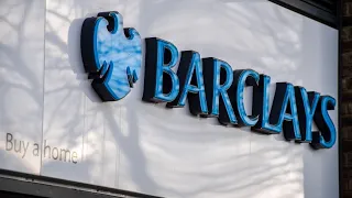 Barclays Bonus Pool Shrinks Following Revenue Slump