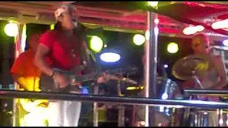 Gereba em Salvador no carnaval 2011.mp4