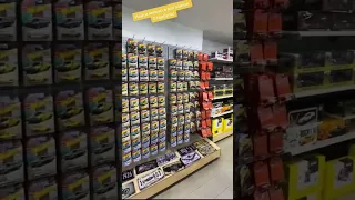 Все суперские машинки Hot Wheels можно найти в магазинах Стамбула💔