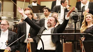 Marcha Radetzky - Johann Strauss (Francisco Navarro Lara & Wiener KammerOrchester) Musikverein Viena