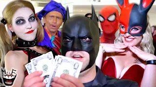 BATMAN Takes COMIC CON Invasion!! Ft. DragonCon, Harley Quinn & Joker!!