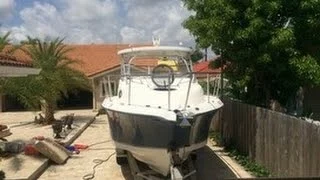 [SOLD] Used 2006 Seaswirl 29 Striper in Miami, Florida