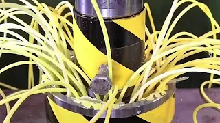 Hydraulic press vs candles - This is oddly satisfying
