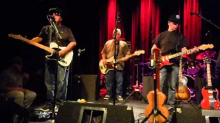 Los Lobos "Set Me Free (Rosa Lee)" 06-24-15 StageOne Fairfield CT