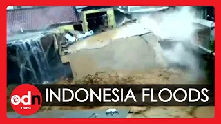 Shocking Moment Building is Washed Away by Flood in Indonesia