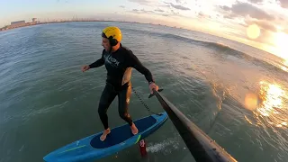 Morning SUP foiling Gong Cruzader