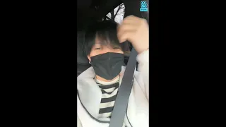 TAEMIN EXPOSING HIS MANAGER!