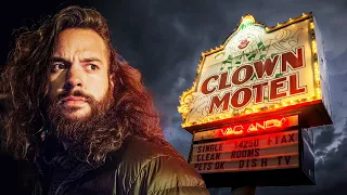 Overnight in Haunted Clown Motel