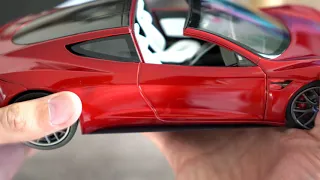 Unboxing and Review of the Official Tesla Roadster 2020 1:18 Scale Model in   Red